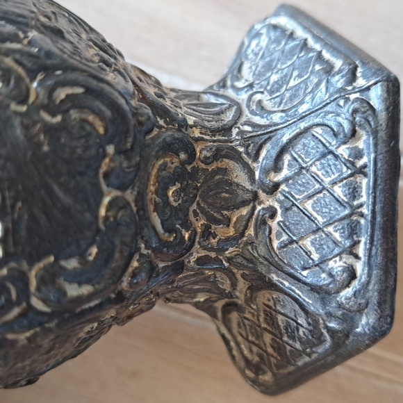 Vintage Old Dutch-Style Embossed Pewter Vase with Windmill & Figurine Motif - Picture 9 of 11